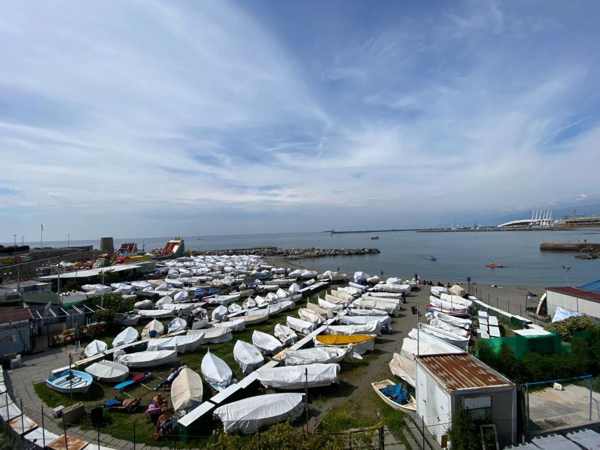 Waterfront District Apartment Genua Exteriör bild